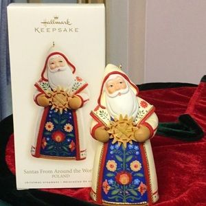 Hallmark 2007 Santa’s from Around the World